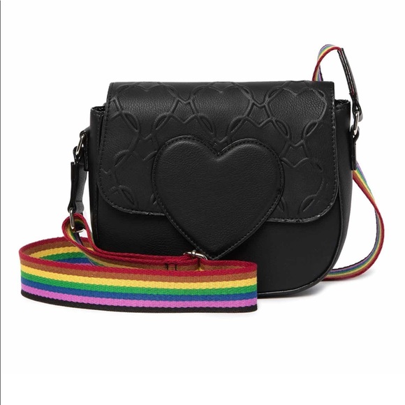 betsey johnson quilted heart crossbody